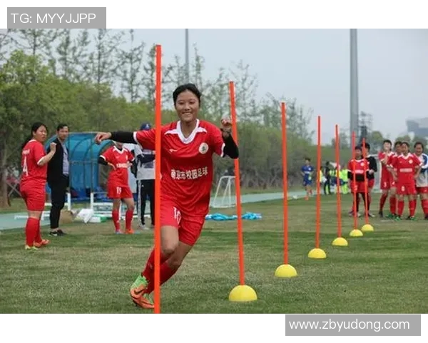 从小培养足球天才的成功案例与训练方法探讨 从小培养足球天才的成功案例与训练方法探讨