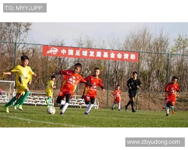 青春与梦想交织足球明星的成长故事与心路历程分享