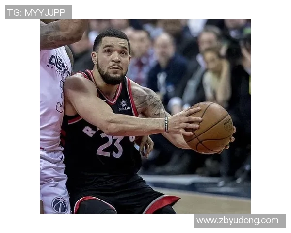 弗雷德范弗利特:从无名小卒到NBA明星的奋斗历程与成就 弗雷德范弗利特:从无名小卒到NBA明星的奋斗历程与成就